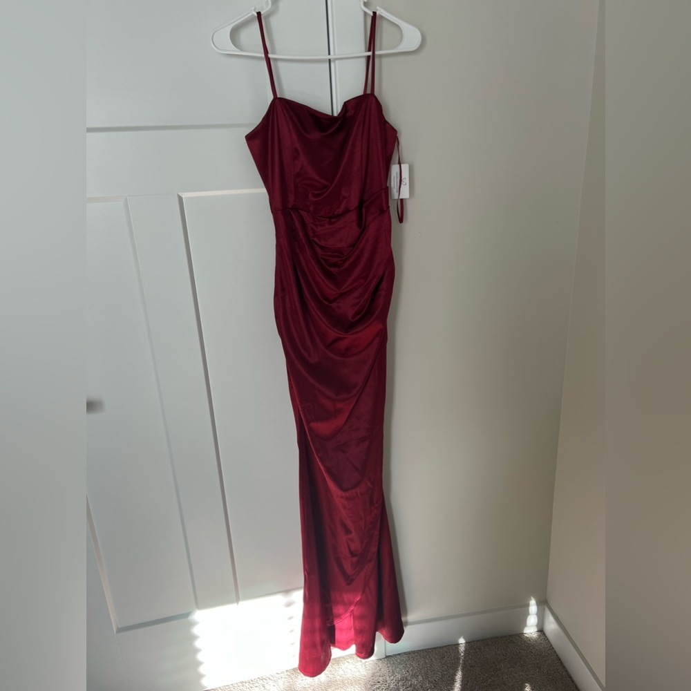 Wedding guest or bridesmaid prom formal dress - red Windsor